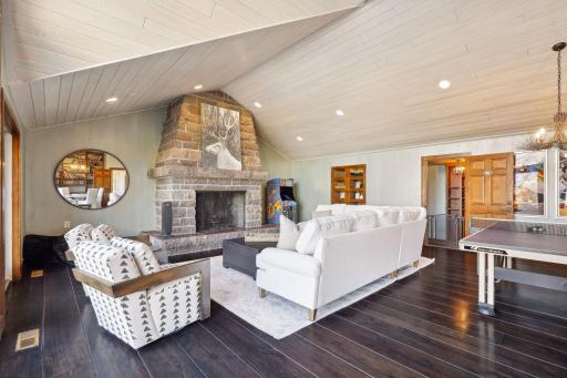 2660 Hamel Road, Hamel, MN 55340