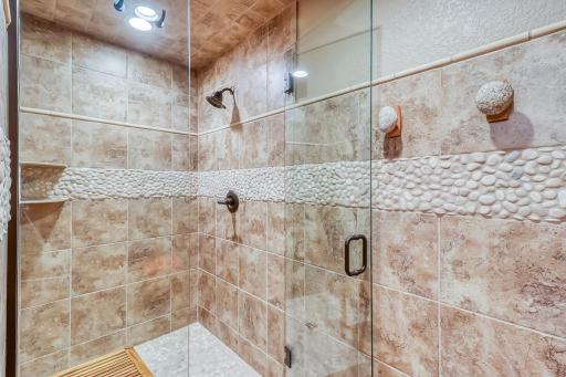 21627 Broadwater Drive, Pelican Rapids, MN 56572