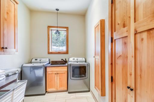 21627 Broadwater Drive, Pelican Rapids, MN 56572