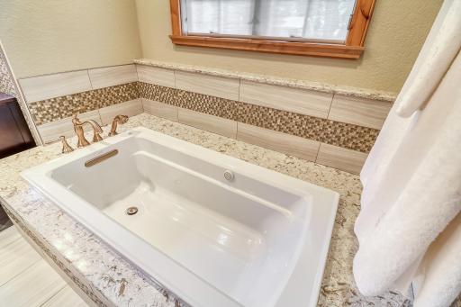 21627 Broadwater Drive, Pelican Rapids, MN 56572