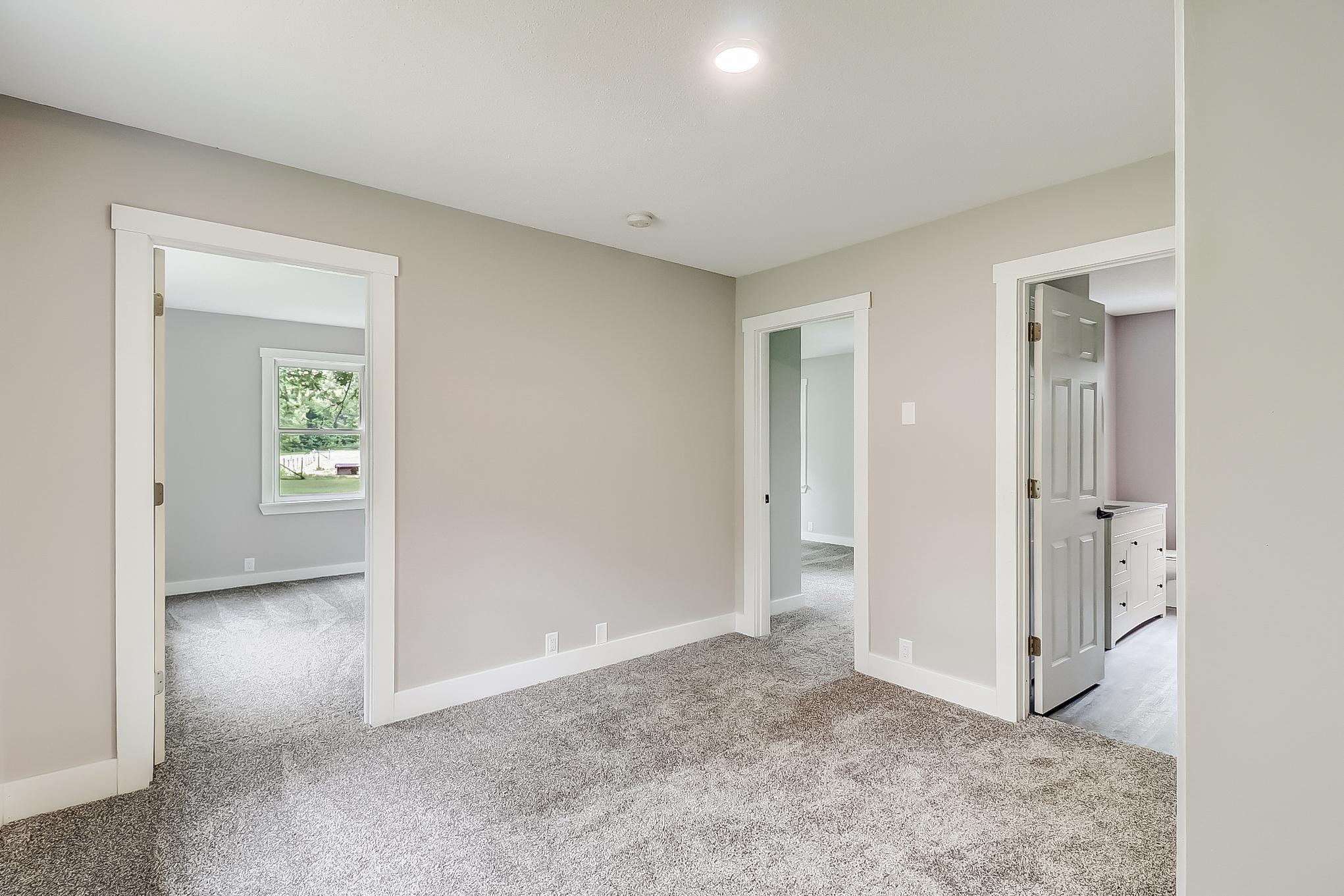 Familyroom1_0.jpg