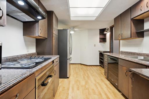 9700 Portland Avenue S, 228, Bloomington, MN 55420