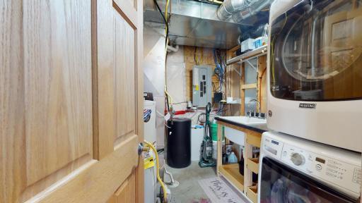 302 Luella Place NE, Stewartville, MN 55976