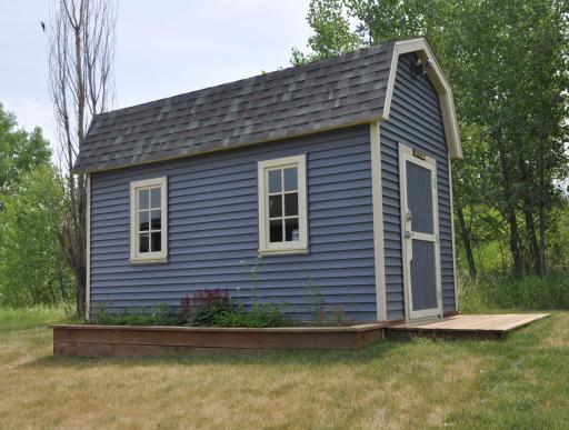 302 Luella Place NE, Stewartville, MN 55976