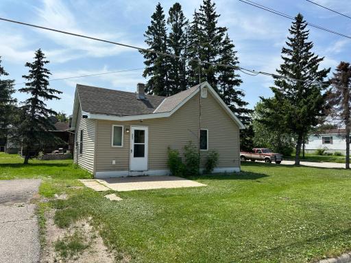 502 1st Avenue SW, Baudette, MN 56623