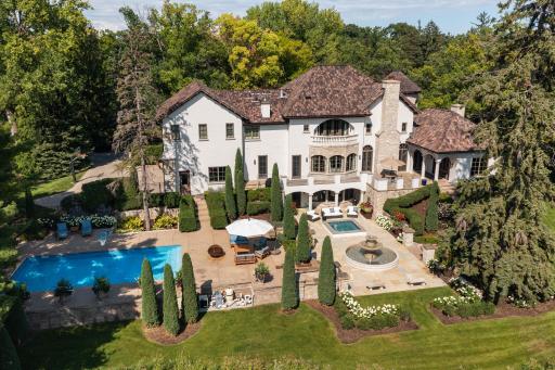 5016 Schaefer Road, Edina, MN 55436