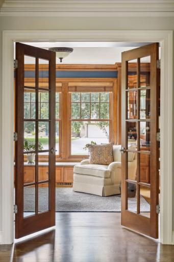 6 Spring Marsh Lane, North Oaks, MN 55127