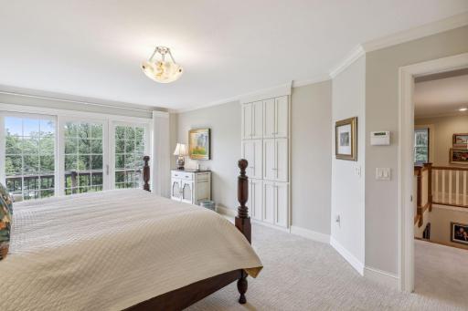 6 Spring Marsh Lane, North Oaks, MN 55127