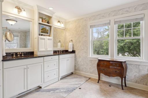 6 Spring Marsh Lane, North Oaks, MN 55127