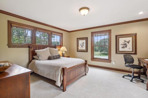 6 Spring Marsh Lane, North Oaks, MN 55127