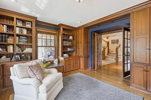 6 Spring Marsh Lane, North Oaks, MN 55127