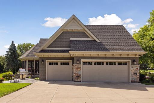 6 Spring Marsh Lane, North Oaks, MN 55127