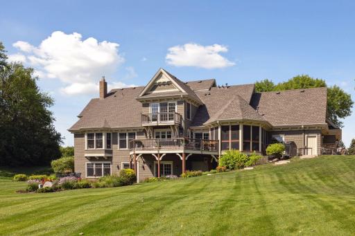 6 Spring Marsh Lane, North Oaks, MN 55127