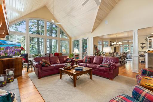 11797 Whitefish Avenue, Crosslake, MN 56442