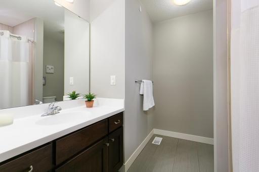 11309 Ridgemount Avenue W, Minnetonka, MN 55305