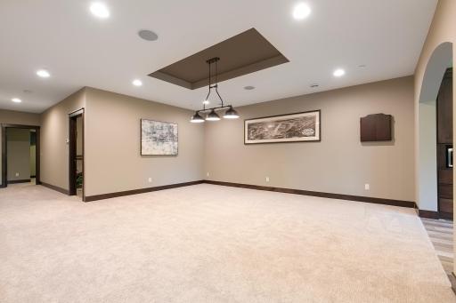 11309 Ridgemount Avenue W, Minnetonka, MN 55305
