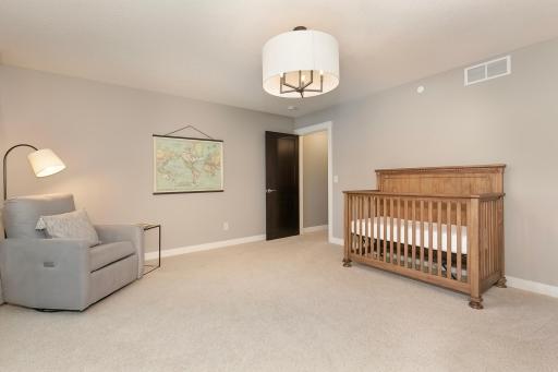 11309 Ridgemount Avenue W, Minnetonka, MN 55305
