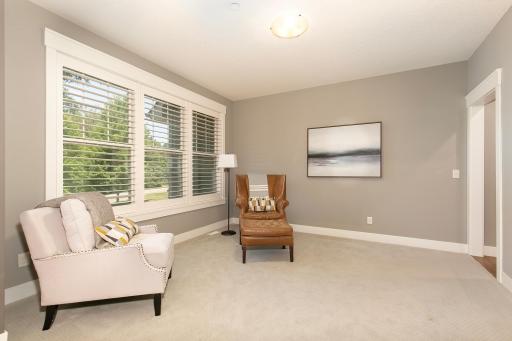 11309 Ridgemount Avenue W, Minnetonka, MN 55305