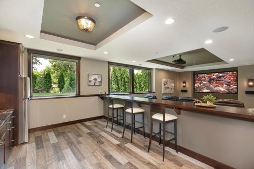 11309 Ridgemount Avenue W, Minnetonka, MN 55305