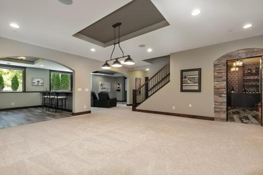 11309 Ridgemount Avenue W, Minnetonka, MN 55305