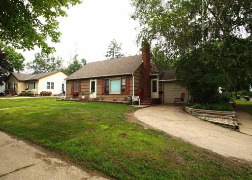 600 7th Street NW, Willmar, MN 56201