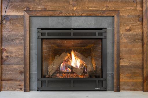 Gas fireplace