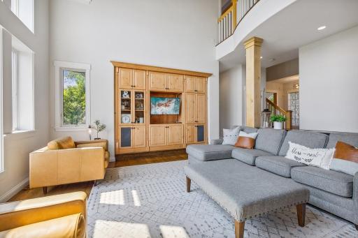 22911 Hunters Ridge Road, Lakeville, MN 55044