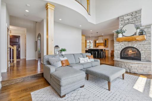 22911 Hunters Ridge Road, Lakeville, MN 55044