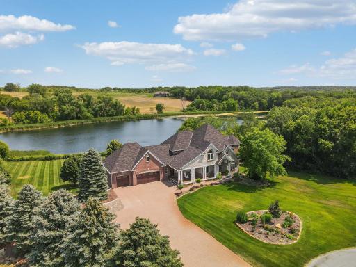 22911 Hunters Ridge Road, Lakeville, MN 55044