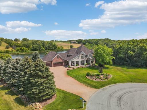 22911 Hunters Ridge Road, Lakeville, MN 55044
