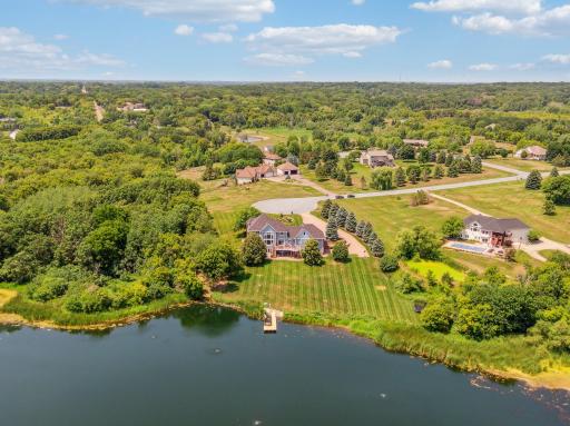 22911 Hunters Ridge Road, Lakeville, MN 55044