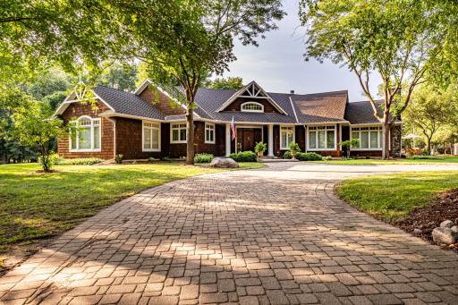 3 bedroom 4 bath house on 15 acres of land. Brazilian walnut flooring throughout a lot of the main floor, vaulted ceilings & 10' ceilings. Kitchen features granite countertops, high-end dovetail & lighted cabinets, and commercial refrigerator.