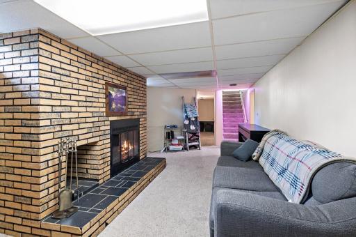 16306 Flagstaff Avenue W, Rosemount, MN 55068