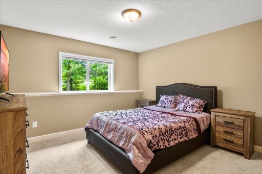 2500 White Pine Way, Stillwater, MN 55082