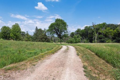 2650 Bantle Farm Road, Medina, MN 55340