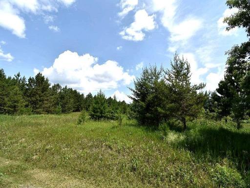 123 Gateway Drive, Akeley, MN 56433