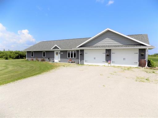 2132 Badger Road NW, Baudette, MN 56623