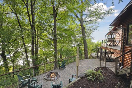 1389 Ossego Road W, Nisswa, MN 56468