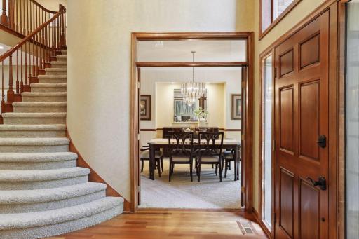 4888 Woodhurst Lane, Minnetonka, MN 55345