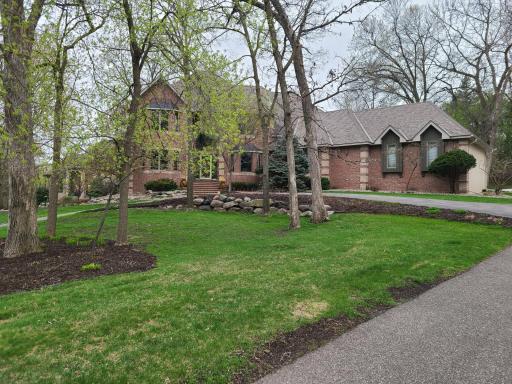 4888 Woodhurst Lane, Minnetonka, MN 55345