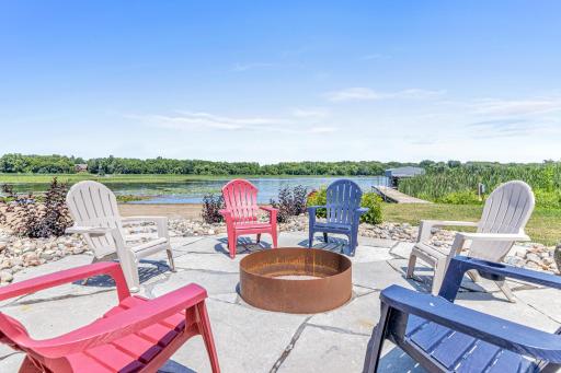 9355 Pierson Lake Drive, Chaska, MN 55318
