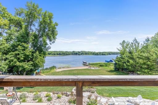 9355 Pierson Lake Drive, Chaska, MN 55318