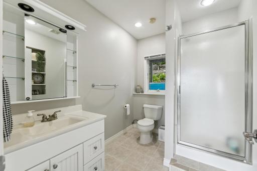 Lower 3/4 Bathroom