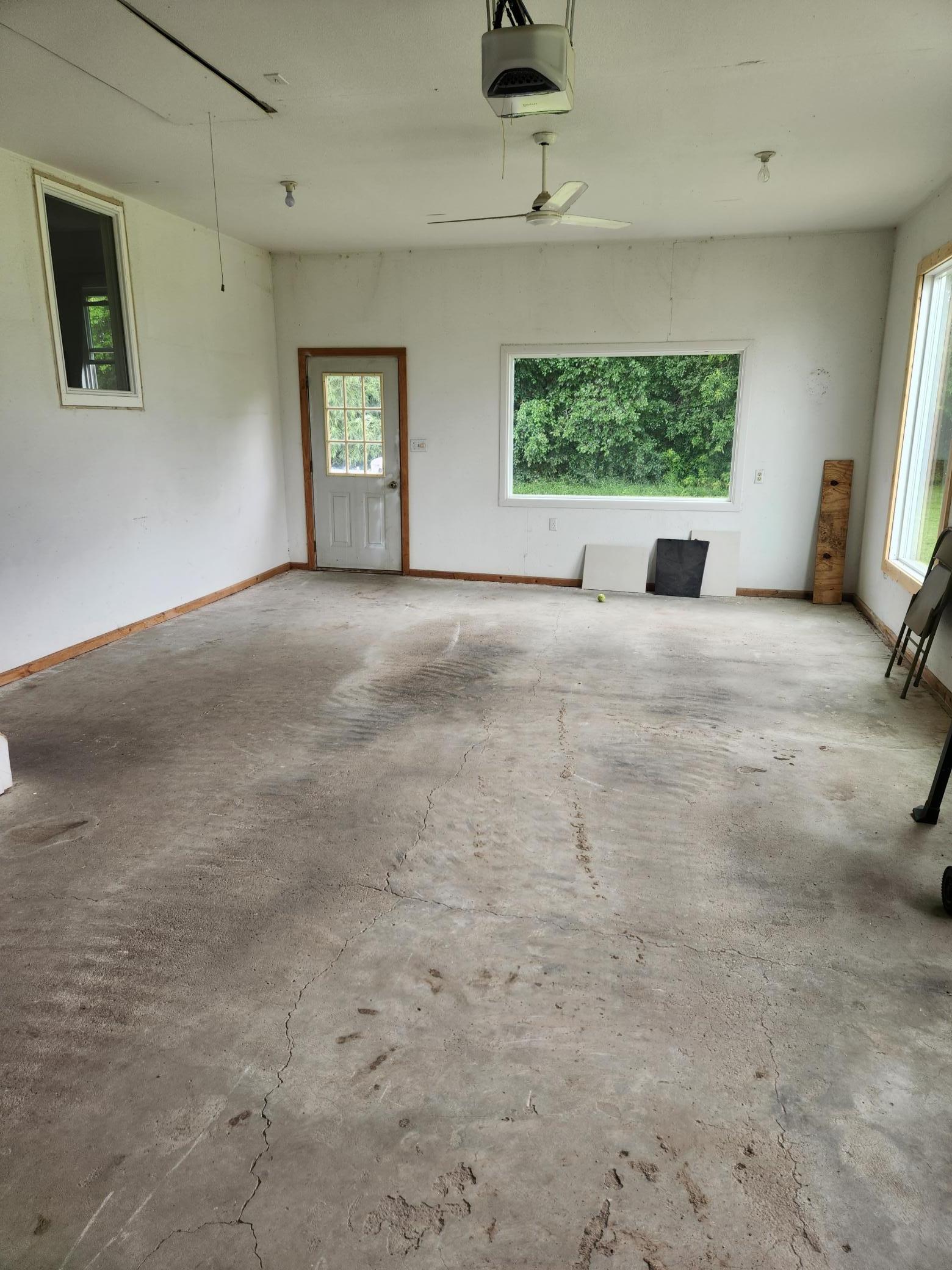 Attached Garage