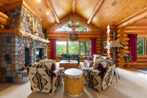 Clamshell Cabin
