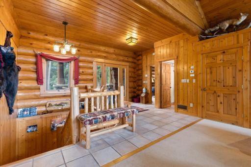 Clamshell Cabin