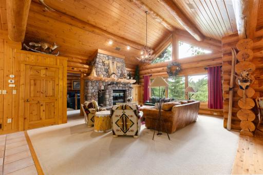 Clamshell Cabin