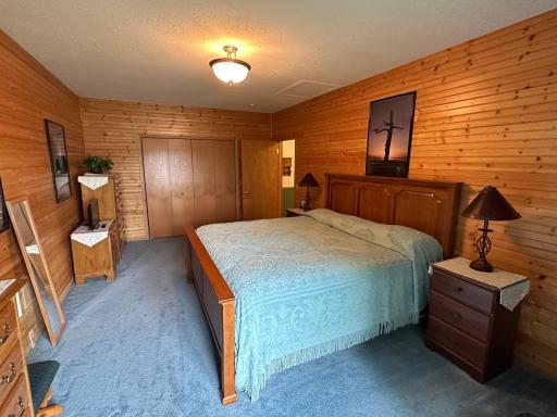 982 Noble Drive NW, Baudette, MN 56623