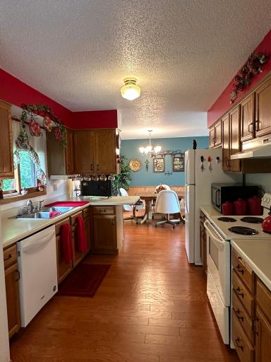 982 Noble Drive NW, Baudette, MN 56623