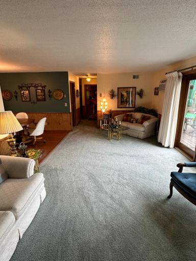 982 Noble Drive NW, Baudette, MN 56623